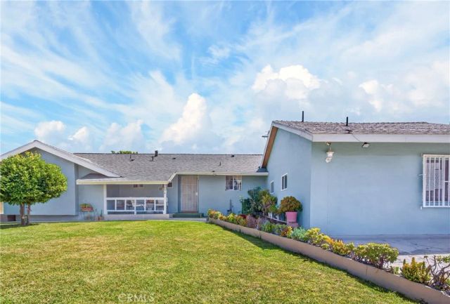 10894 Jamie Avenue, Pacoima, CA 91331