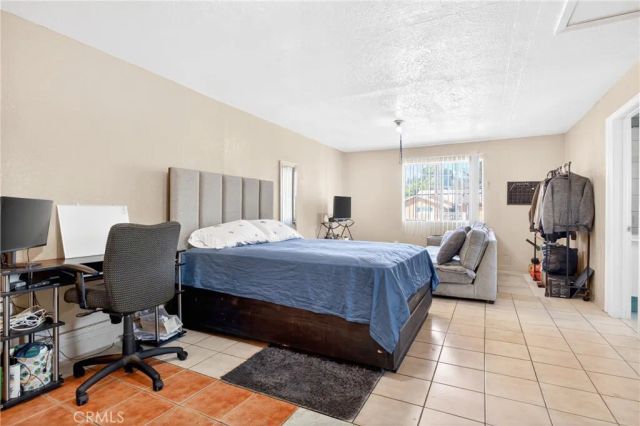 10894 Jamie Avenue, Pacoima, CA 91331