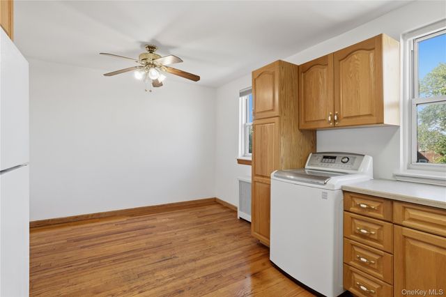 254-18 2nd Floor 75 Ave Upper, Glen Oaks, NY 11004