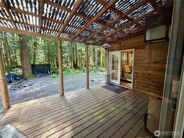 177 3 E Big River Boulevard, Deming, WA 98244