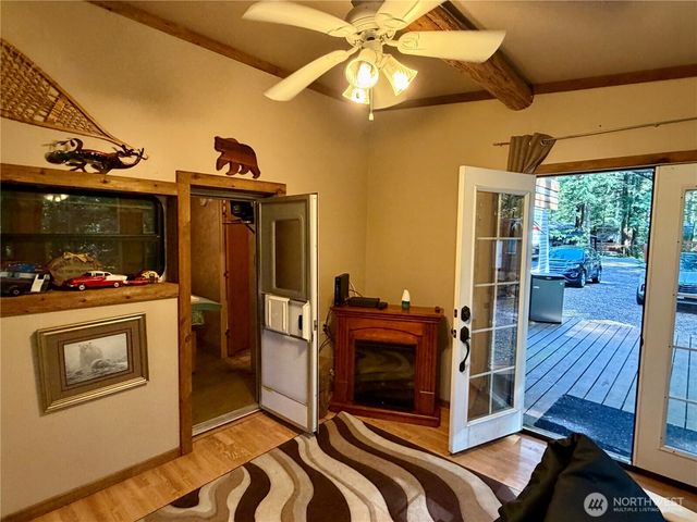 177 3 E Big River Boulevard, Deming, WA 98244