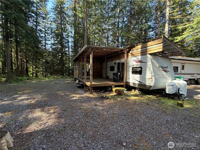 177 3 E Big River Boulevard, Deming, WA 98244