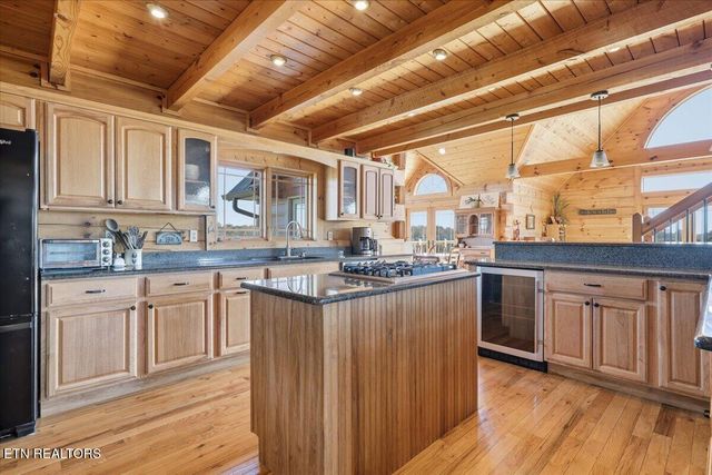 1000 Verla Way, Greenback, TN 37742