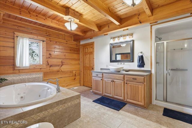 1000 Verla Way, Greenback, TN 37742