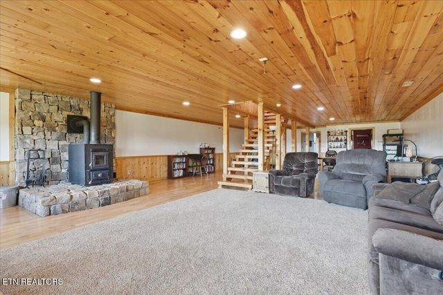 1000 Verla Way, Greenback, TN 37742