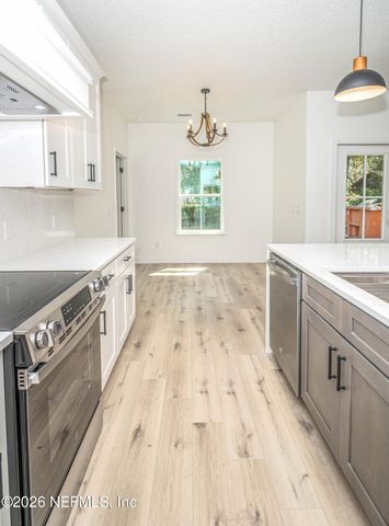 4298 WOLFE Drive, Macclenny, FL 32063