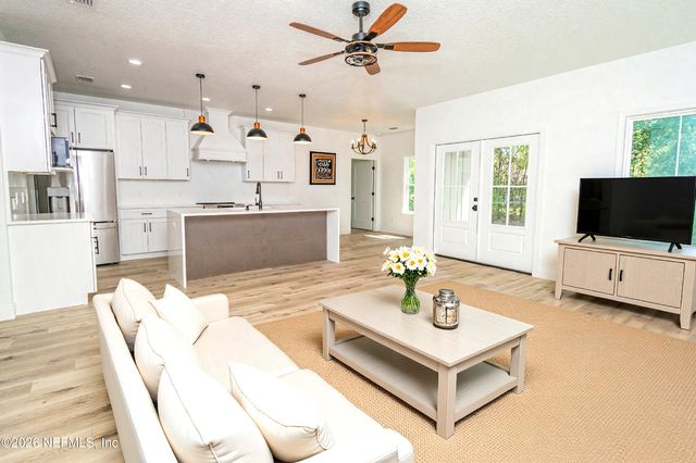 4298 WOLFE Drive, Macclenny, FL 32063