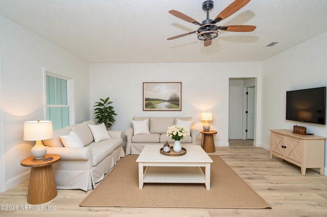 4298 WOLFE Drive, Macclenny, FL 32063