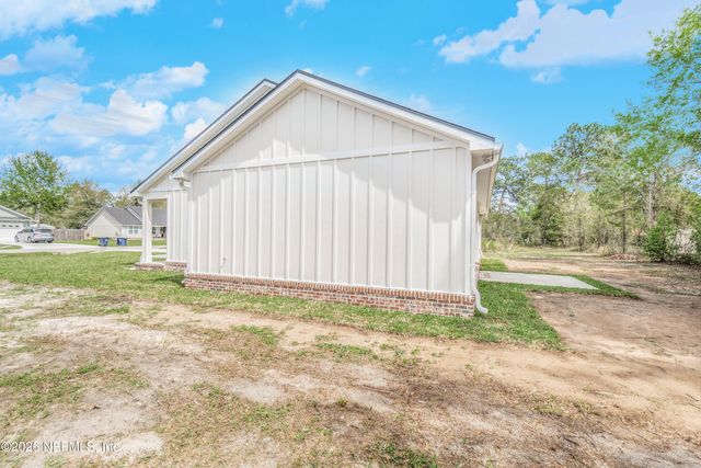 4298 WOLFE Drive, Macclenny, FL 32063