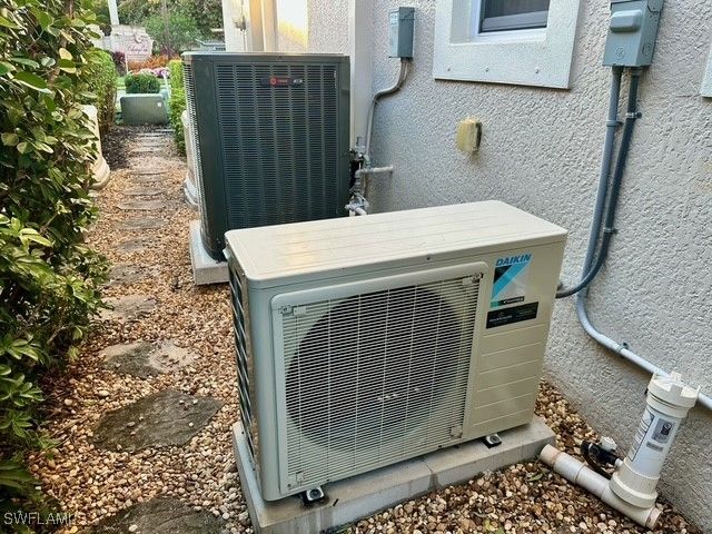 9104 Cherry Oaks TRL, Naples, FL 34114