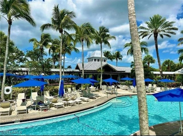 9104 Cherry Oaks TRL, Naples, FL 34114