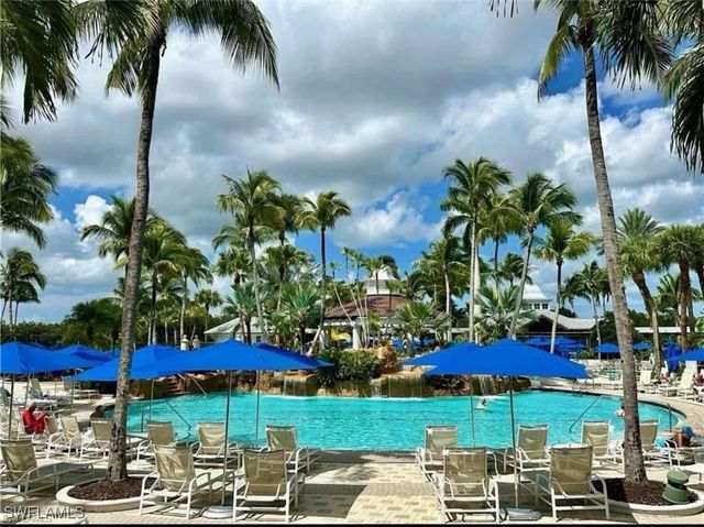 9104 Cherry Oaks TRL, Naples, FL 34114