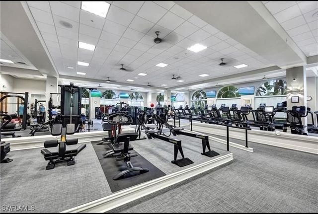 9104 Cherry Oaks TRL, Naples, FL 34114