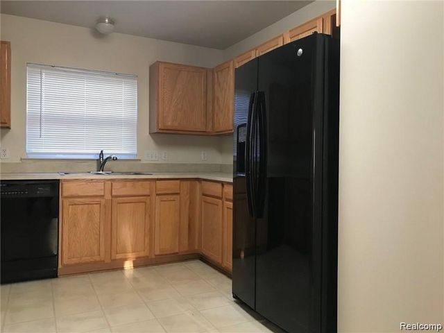 3107 Promenade Circle, Ann Arbor, MI 48108