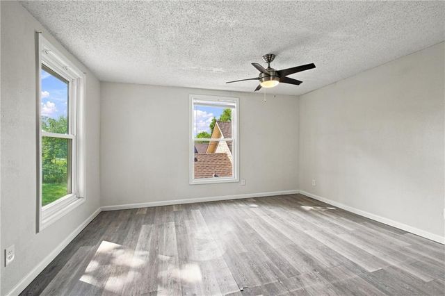 113 Topping Avenue, Kansas City, MO 64123