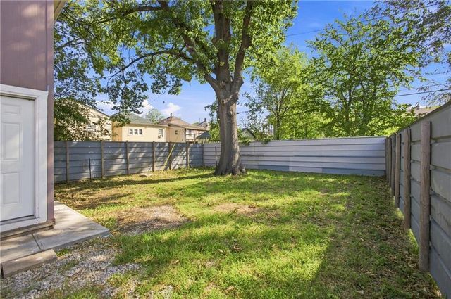 113 Topping Avenue, Kansas City, MO 64123