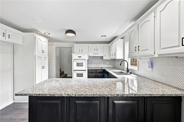 113 Topping Avenue, Kansas City, MO 64123