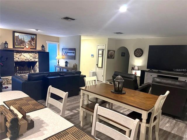 1101 SW 19TH PLACE, Gainesville, FL 32601