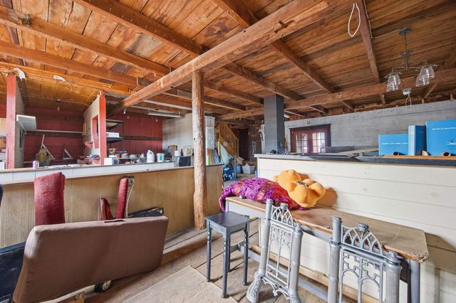 70 White Mountain Highway, Tamworth, NH 03817