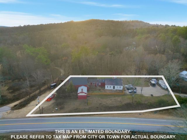 70 White Mountain Highway, Tamworth, NH 03817