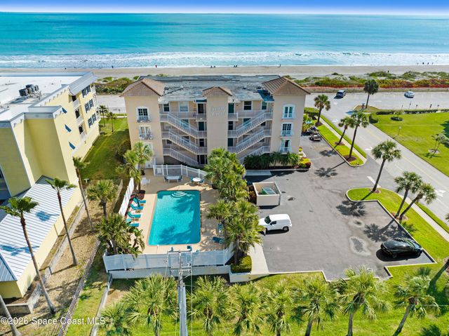 50 11th Avenue 104, Indialantic, FL 32903