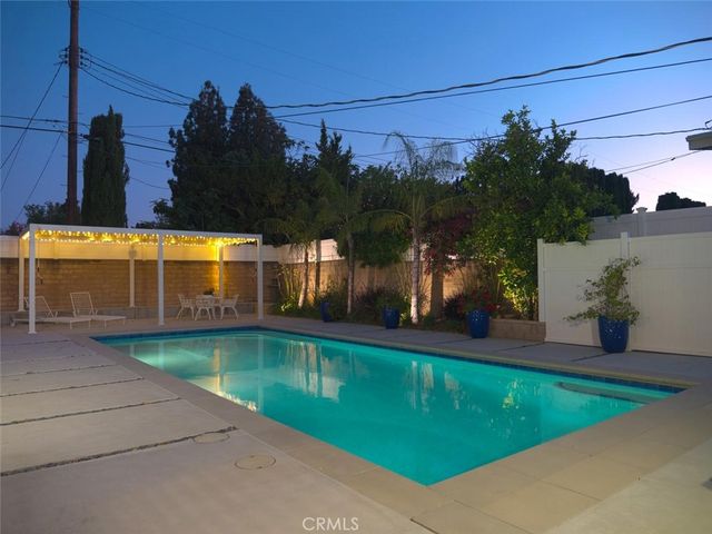 20000 Vintage, Chatsworth, CA 91311