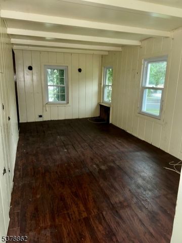 59 Devoe Avenue, Spotswood Boro, NJ 08884