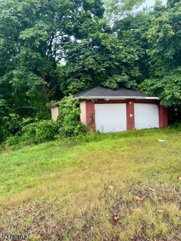 59 Devoe Avenue, Spotswood Boro, NJ 08884