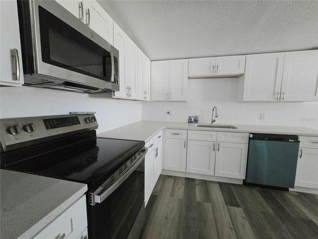 10566 E RABBIT LANE, Floral City, FL 34436