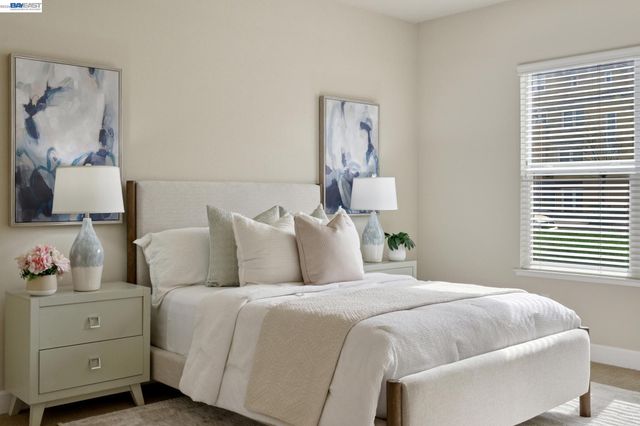 3225 Central Parkway, Dublin, CA 94568