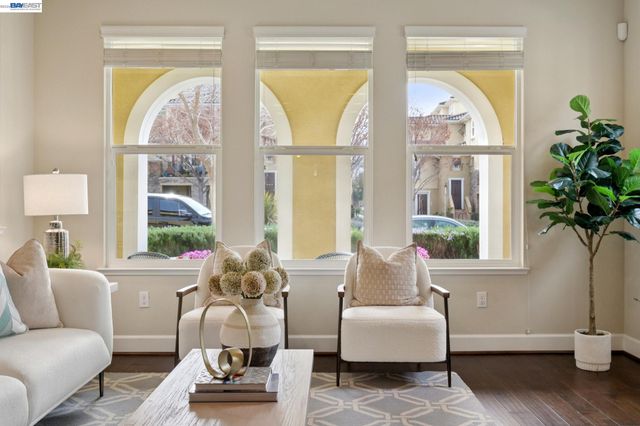 3225 Central Parkway, Dublin, CA 94568