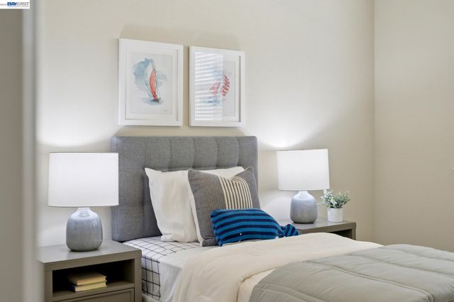 3225 Central Parkway, Dublin, CA 94568