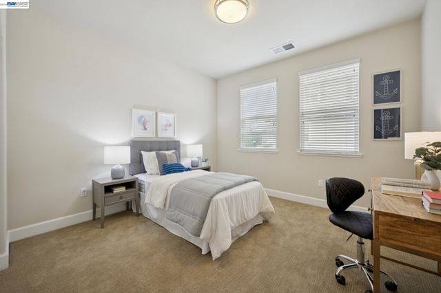 3225 Central Parkway, Dublin, CA 94568