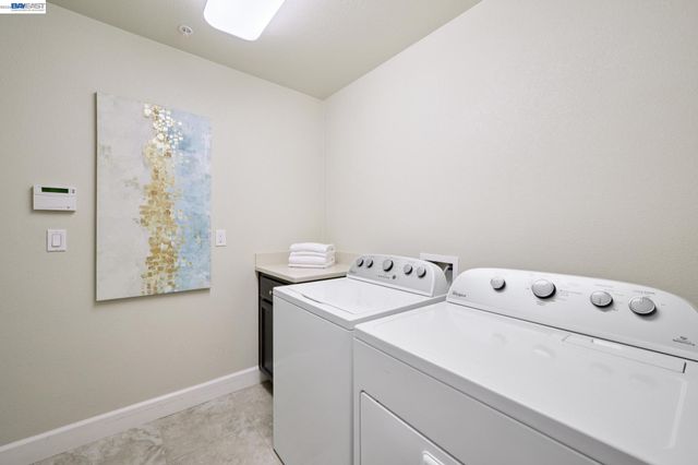 3225 Central Parkway, Dublin, CA 94568