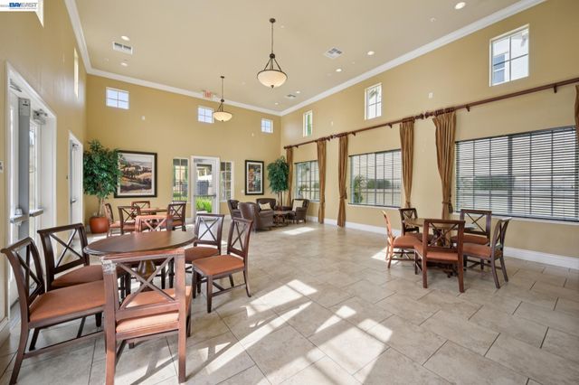 3225 Central Parkway, Dublin, CA 94568