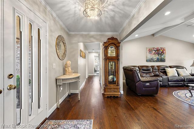 17835 Maple Hill Drive, Northville, MI 48168