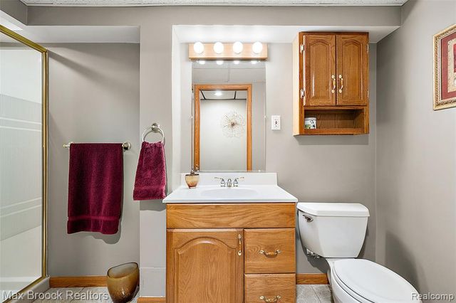 17835 Maple Hill Drive, Northville, MI 48168