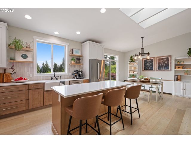 61 BEAR PRAIRIE Rd, Washougal, WA 98671