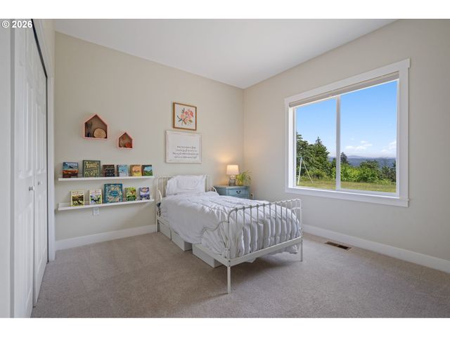 61 BEAR PRAIRIE Rd, Washougal, WA 98671