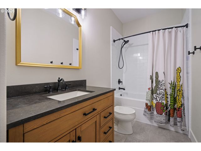 61 BEAR PRAIRIE Rd, Washougal, WA 98671