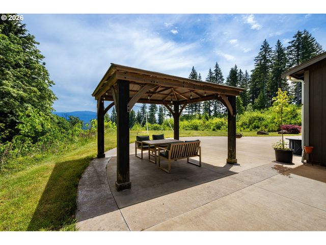 61 BEAR PRAIRIE Rd, Washougal, WA 98671