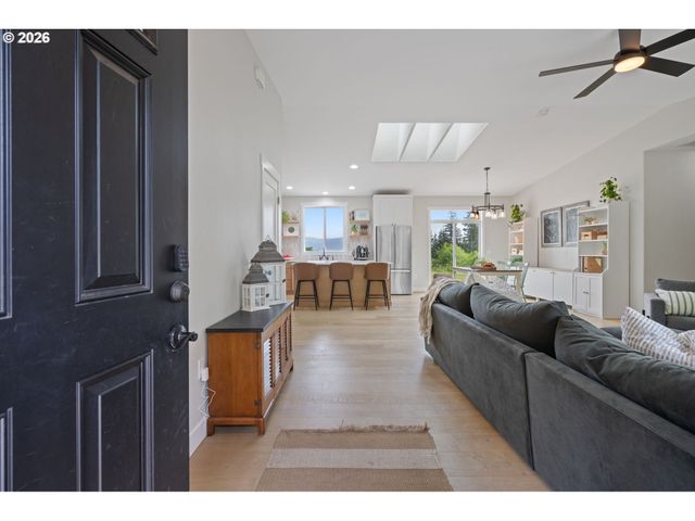 61 BEAR PRAIRIE Rd, Washougal, WA 98671