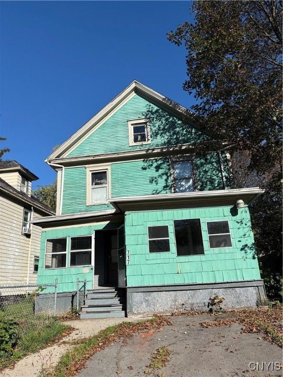 717 Cannon Street, Syracuse, NY 13205