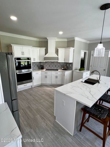 8472 Belmor Lakes Drive, Olive Branch, MS 38654