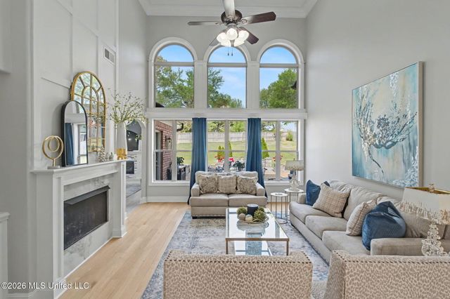8472 Belmor Lakes Drive, Olive Branch, MS 38654