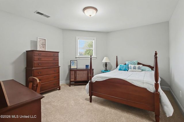8472 Belmor Lakes Drive, Olive Branch, MS 38654