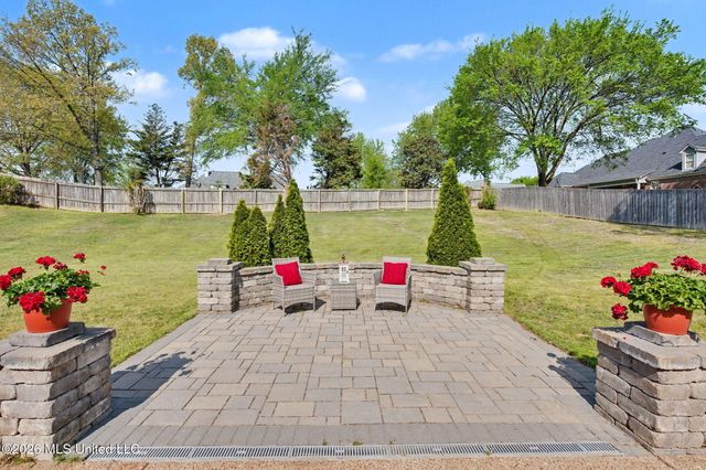 8472 Belmor Lakes Drive, Olive Branch, MS 38654