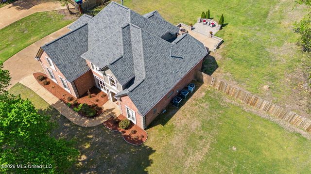 8472 Belmor Lakes Drive, Olive Branch, MS 38654