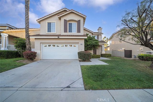 867 Oso Drive, Corona, CA 92879