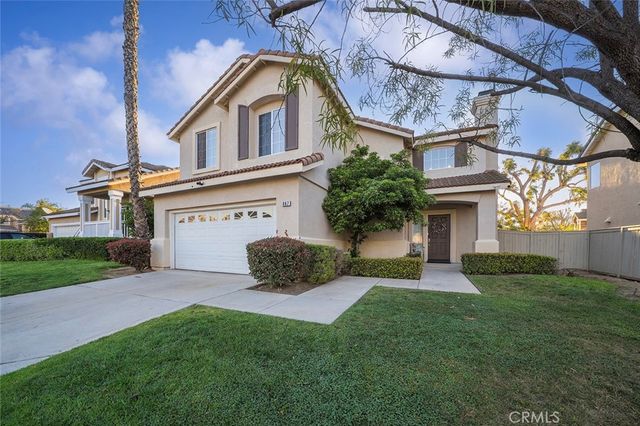 867 Oso Drive, Corona, CA 92879